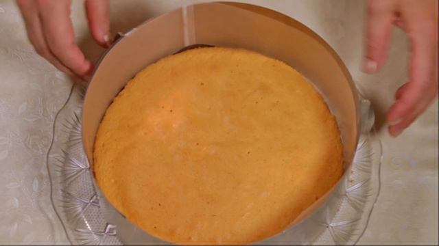 Самый лучший летний десерт! Йогуртовый торт с ананасами. Всего 175 Kкал в 100 г. !!! смотреть онлайн