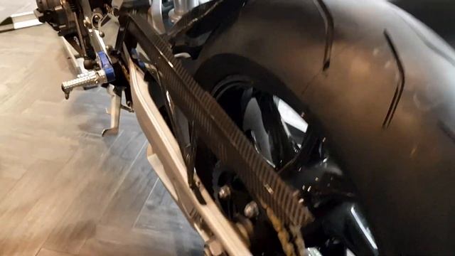 BMW M1000RR Akrapovic Exhaust Sound [ LOUD BIKE ] Walkaround | SpeedyLio ?