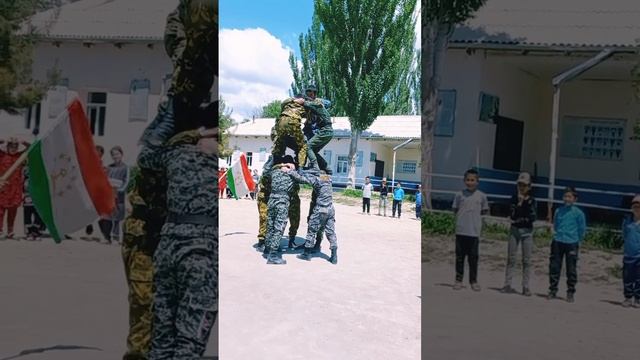 9- Май деҳаи Миндона . Бардоштани Парчам . качества (720)мпс.??????????? смотреть онлайн