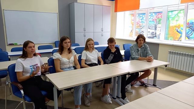 Интервью квванторианцев - участников образовательной смены "Сириус" смотреть онлайн