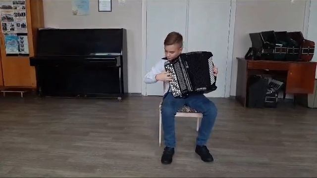 Гнатенко Світозар Й.Бах Маленька прелюдія до мінор, Г.Метьолкін Вальс смотреть онлайн