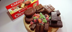 Асмр шоколадный! Хруст и постукивание шоколада и конфет для вашего удовлетворения и мурашек❤️