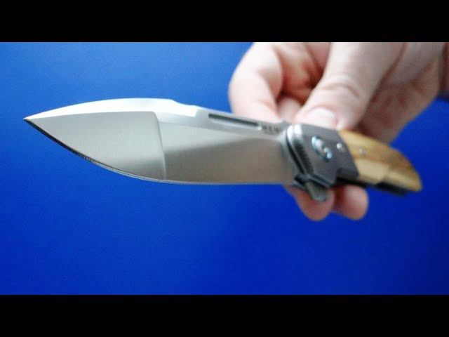Новый бренд и сразу приз от Blade Show! MKM Knives Clap
