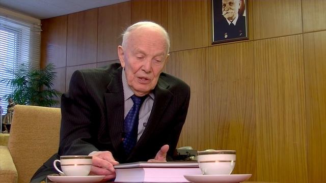 Академик Б.Е.Патон смотреть онлайн