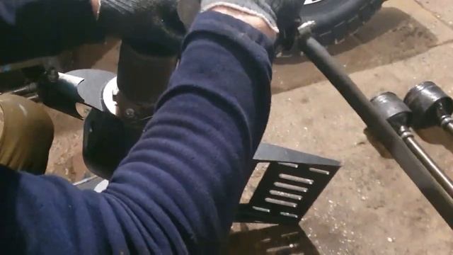 Нива ставим стальной мост, блокировку 6кг, усиленные привода, отвязка моста от мотора смотреть онлайн