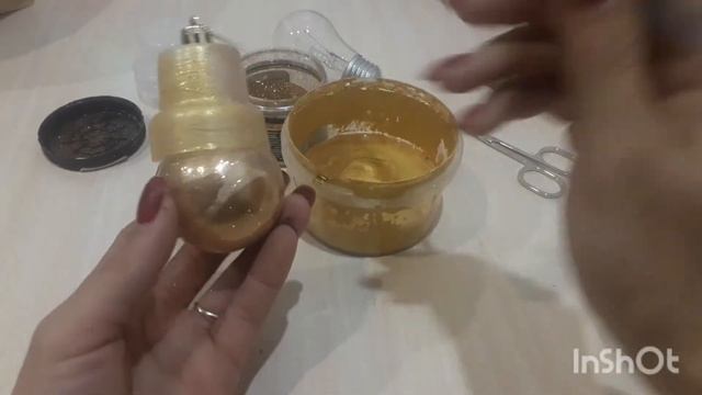 Ёлочные игрушки своими руками из мусора 2022. смотреть онлайн