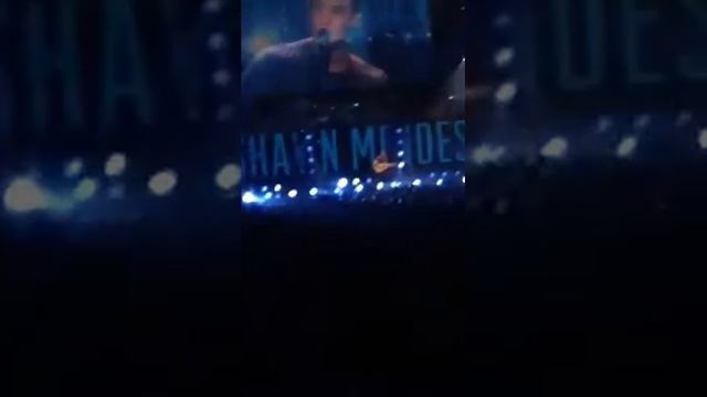 Shawn Mendes 2015 St. Paul Excel Energy Center Jingle Ball смотреть онлайн