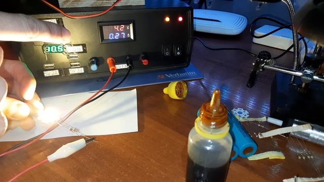 Як правильно підключити світлодіод Emitter 1-3W до Li-ion акумулятора 18650? смотреть онлайн