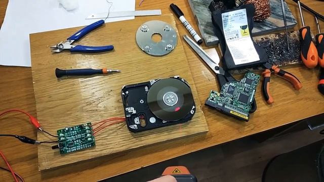 HDD запуск электромотора от жесткого диска смотреть онлайн