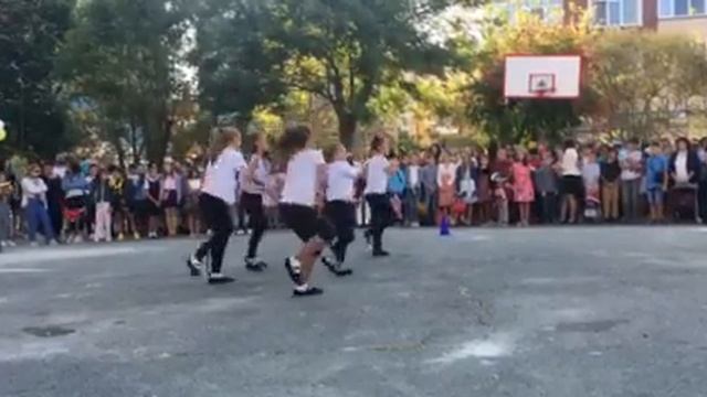 Откриване на учебната година в ОУ "П.Яворов" в Бургас смотреть онлайн