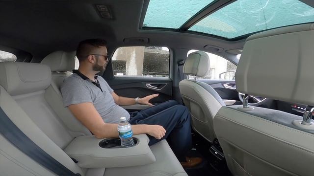 2022 Audi Q4 e-tron 50 : First drive is it GOOD смотреть онлайн