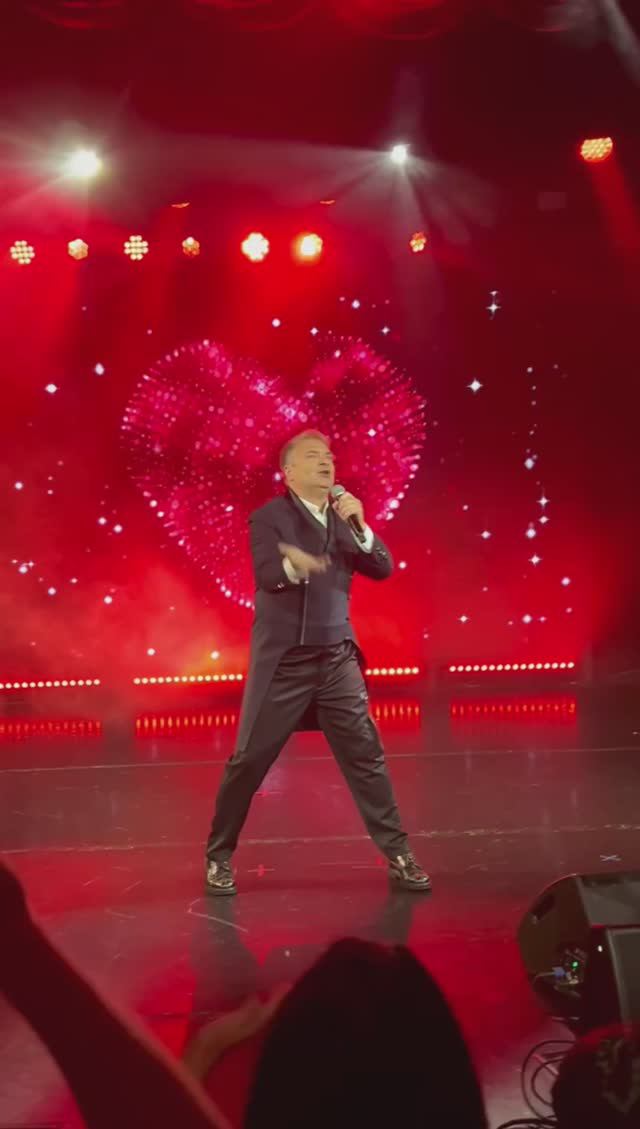 Я люблю свою жену, без причин и почему? ❤️ #александрдобронравов #shorts смотреть онлайн