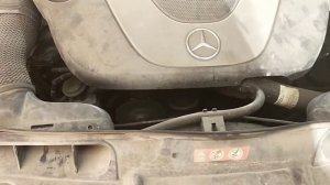 Присутствует вой Мерседес w204