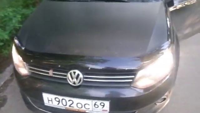 Автоматическое включение света фар при включении зажигания VW Polo седан. смотреть онлайн