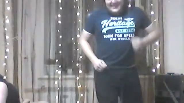 ДЕНЬ РОЖДЕНИЕ И ДЕРЕВЯННАЯ СВАДЬБА смотреть онлайн