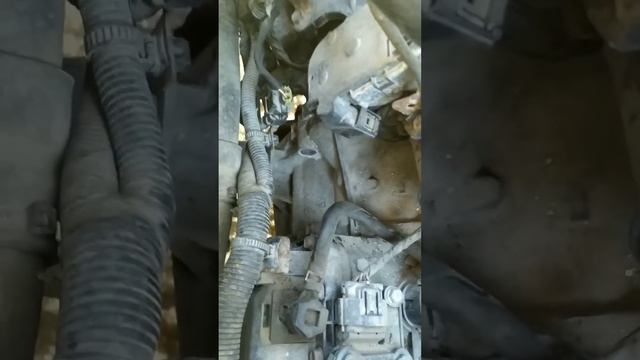 как снять стартер  Kia Serato