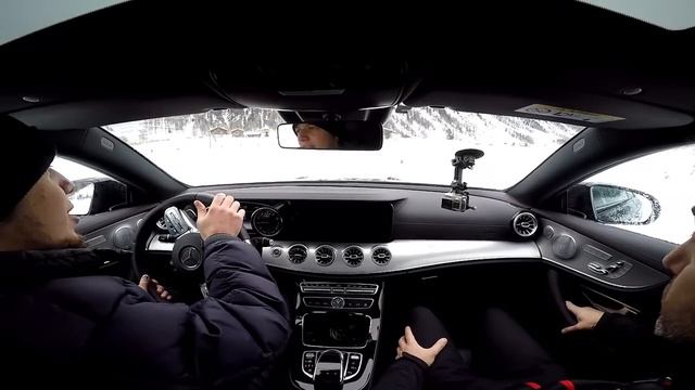 Sliding +1400cv Of Mercedes AMG Cars In The Snow! ? [Sub ENG]