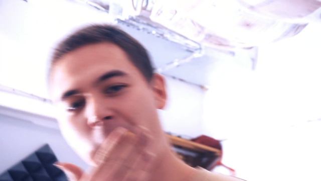 СДЕЛАЛИ ТРЕК БЕЗ СЛОВ! смотреть онлайн