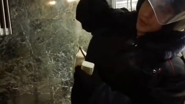 Реклама Яндекса полицейским. Манежная площадь 30.12.14 смотреть онлайн