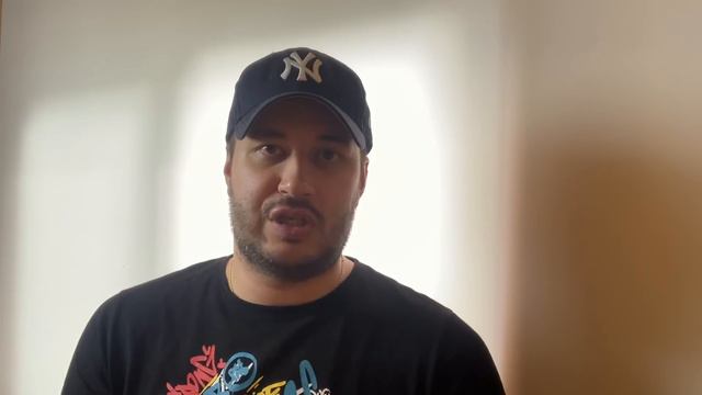 Чудо Чудное Малышева вне законов и правил.Малышева наплевала на все требования и окружающих смотреть онлайн