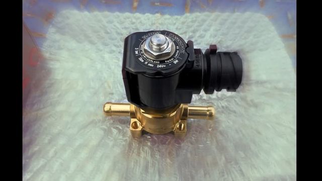 7420933795 Электромагнитный клапан RENAULT системы AD Blue. смотреть онлайн