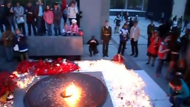 новосибирск свечи в память погибших в ВОВ смотреть онлайн