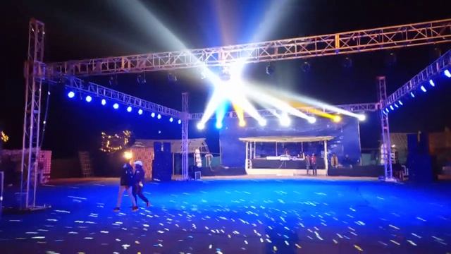 Dj Setup and Truss Lights смотреть онлайн