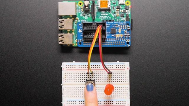 Adafruit GPIO Expander Bonnet - 16 Additional I/O over I2C - STEMMA QT / Qwiic смотреть онлайн