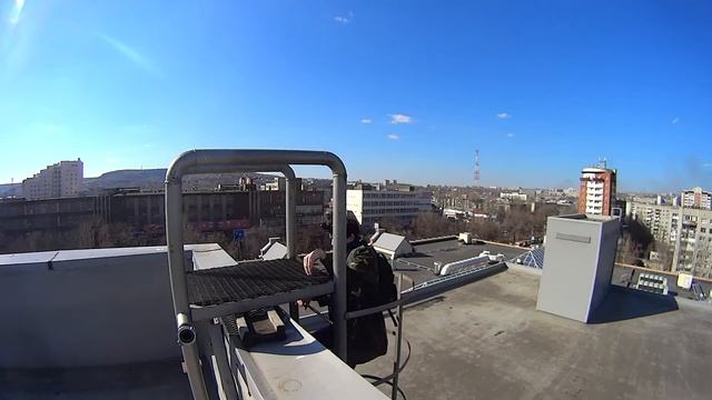 Прогулка по крыше Триумф Молла смотреть онлайн