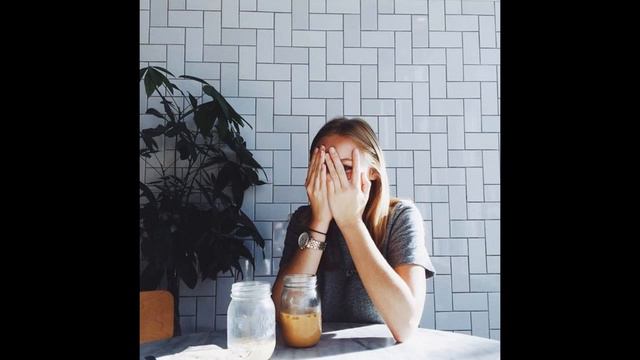 T1One Её зелёные глаза смотреть онлайн