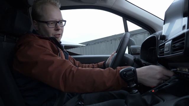 Probefahrt mit dem neuen Toyota Proace City 2020 смотреть онлайн