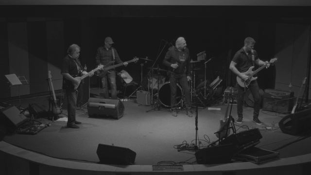 От Воскресения до Аракса - Чёрные кони смотреть онлайн