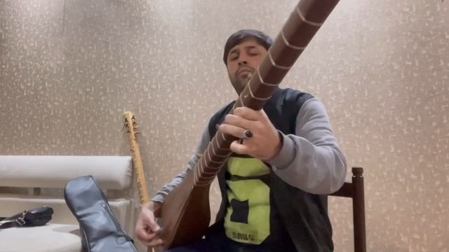 ABROR NAZAROV / Игра на Традиционном инструменте Сетор . смотреть онлайн