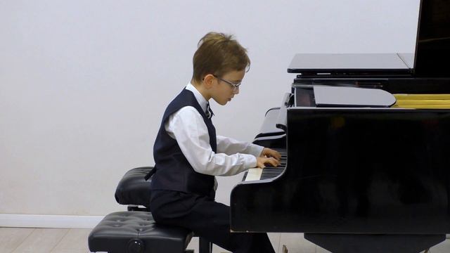 1. А.Гречанинов. Звёздная ночь. 2. С. Прокофьев. Марш смотреть онлайн