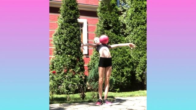 Художественная гимнастика. Техника с мячом. смотреть онлайн