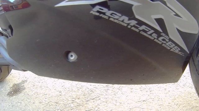 Honda VFR800F (Interceptor) — Touring - обзор...МОТОБАЗА смотреть онлайн