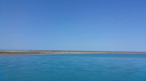 Кара-Богаз-Гол, Туркменистан/A panorama of Kara-Bogaz-Gol strait, Turkmenistan.
