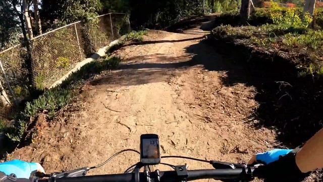 2022 Specialized Diverge Expert EVO PV Road/Trail Ride смотреть онлайн