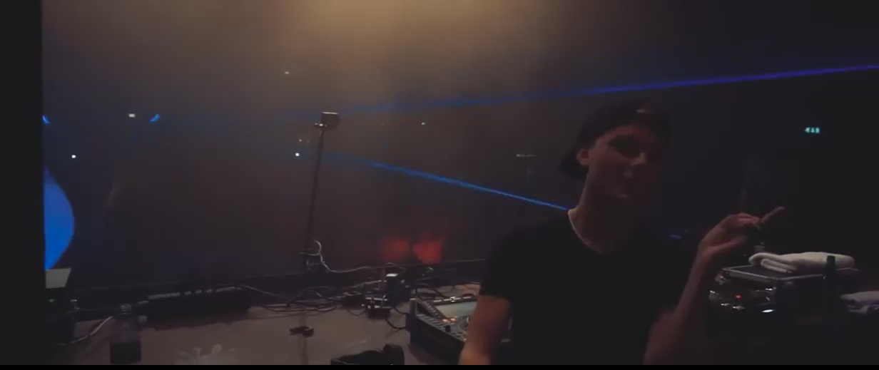 Adrenalize Feat. ADN - Get Up (Official Video)