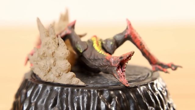 GODZILLA S.H.MonsterArts Disassembly смотреть онлайн