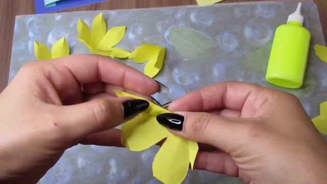 Тема : Открытка ко дню учителя. Для групп 2.1-2.2 смотреть онлайн