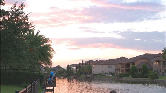 BMPCC 6K vs Canon EOS R5: Which Camera is More Cinematic ? смотреть онлайн