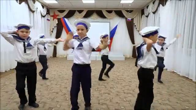 Танец _Яблочко_.mp4 смотреть онлайн