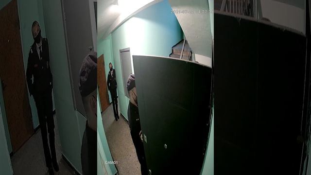 дурак Вызывает службы в ночное время (скорой, полиции, пожарной, такси) на мой адрес продолжаются смотреть онлайн