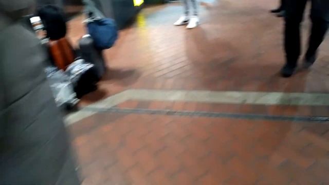 Как не запутаться в Самом Большом Вокзале Германии 2022 ?⛄?? — ? Hamburg HBF 'Dezember 2022 함부르크 중앙 смотреть онлайн