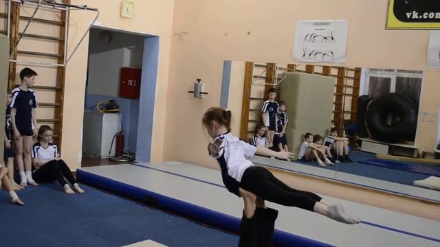 Тренировка по спортивной акробатике «Строительная академия» смотреть онлайн
