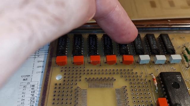 Ремонтирую ZXSpectrum совместимый ПК Мастер-48к смотреть онлайн