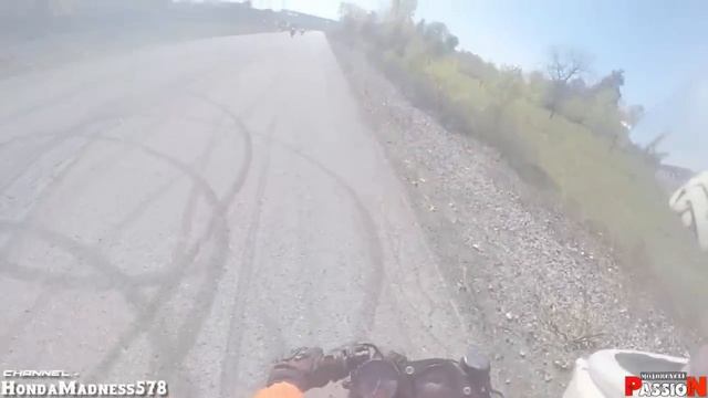 MOTORCYCLE CRASHES COMPILATION | STUPID & BAD Drivers Caught On CAMERA [Ep #07] смотреть онлайн