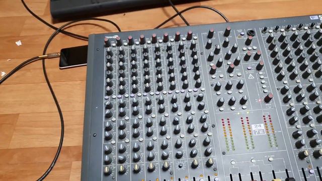 Mixer Soundcraft Spirit Lx7 England