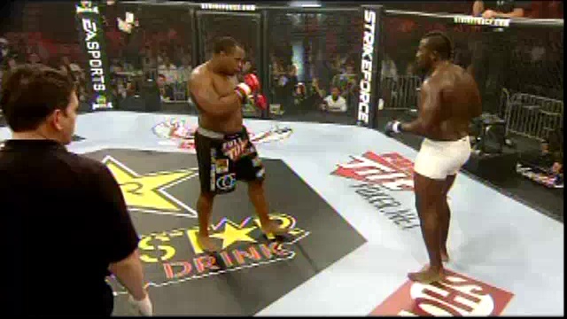 Daniel Cormier Vs Gary Frazier  Strikeforce
